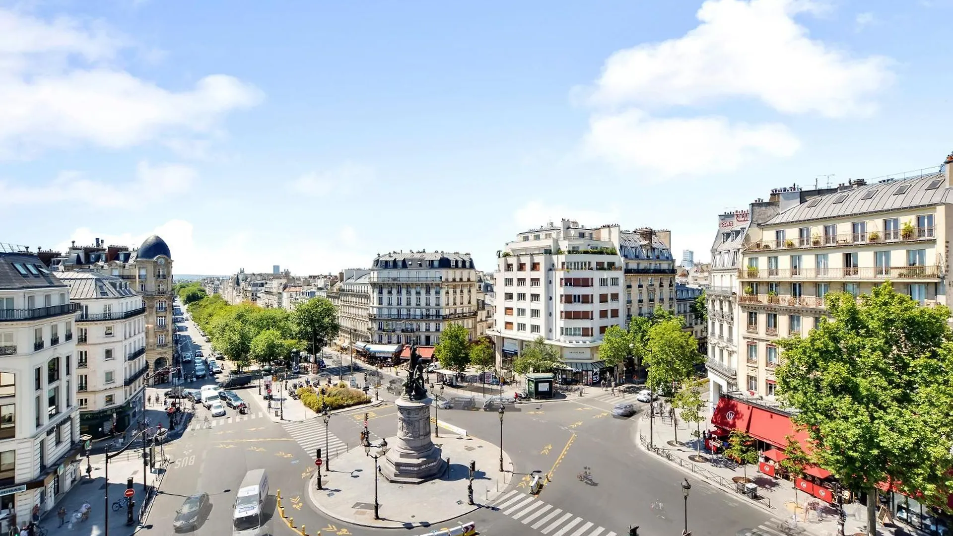 Superb Bright Studio Clichy Montmartre Paris Apartment